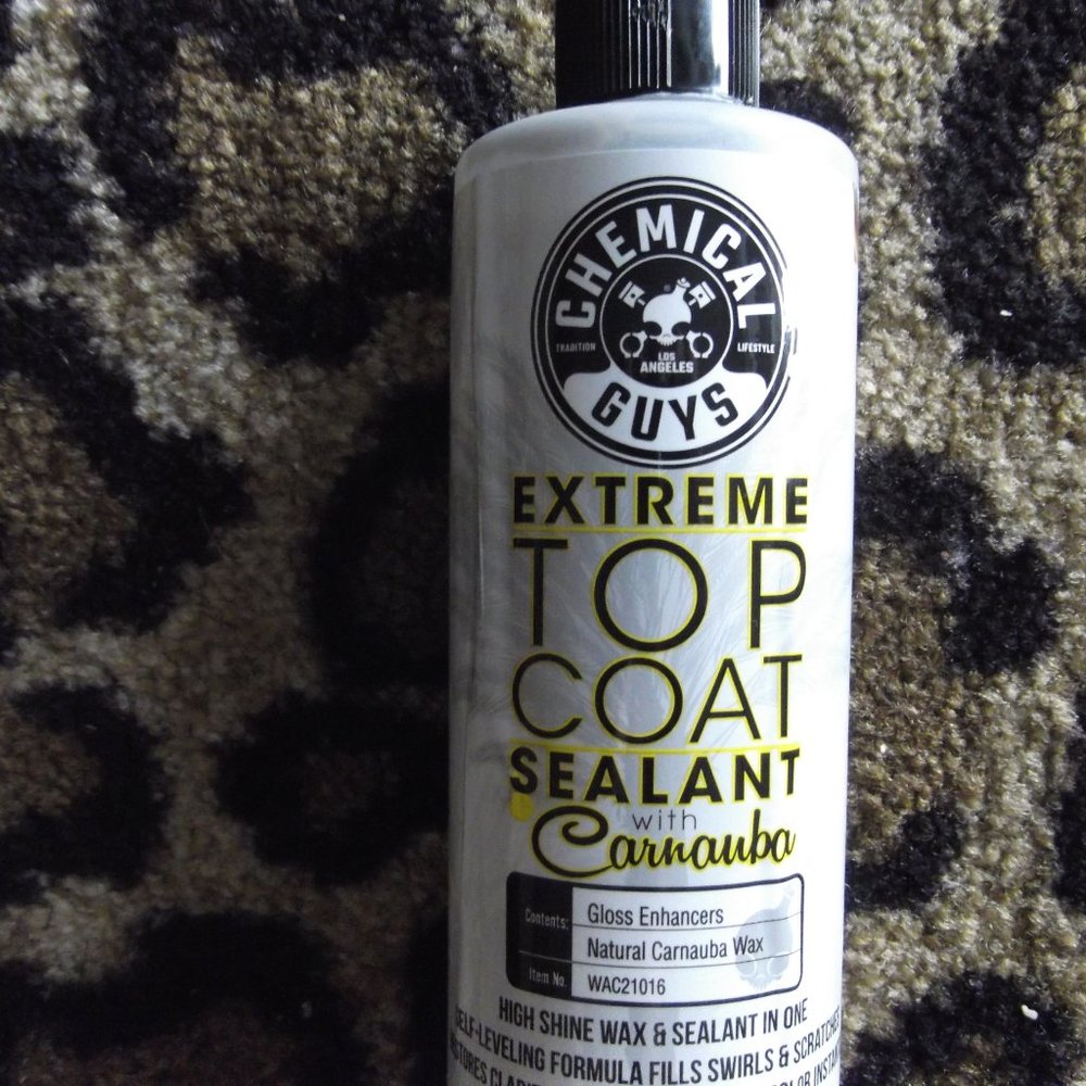 chemical guys extreme top coat sealant with carnauba :) easily my favorite